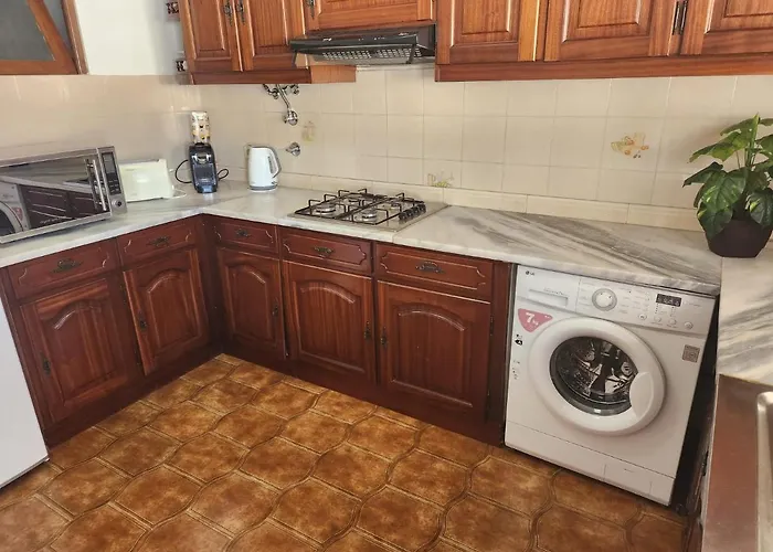 Traditional In Daire