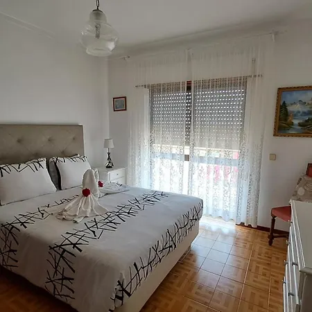 Apartament Traditional In
