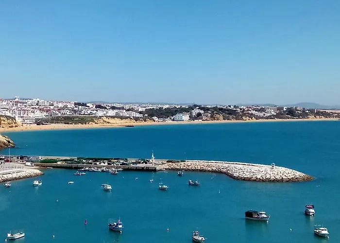 Traditional In Apartment Albufeira